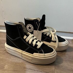 NWT Converse Black Cruise High Top Sneakers